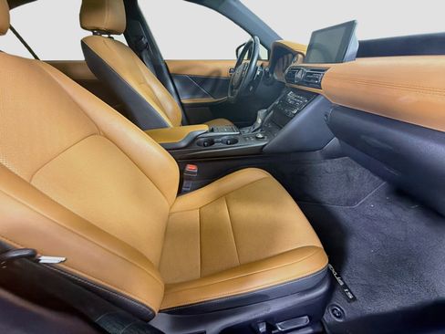 Used 2024 Lexus IS 300 w/ Comfort Package RWD image 30