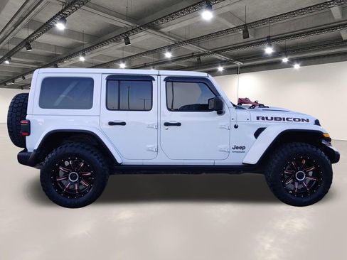 Used 2020 Jeep Wrangler Unlimited Rubicon AWD/4WD image 17