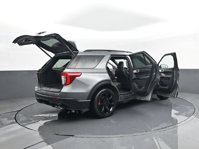 Used 2022 Ford Explorer ST w/ ST Street Pack AWD/4WD image 35