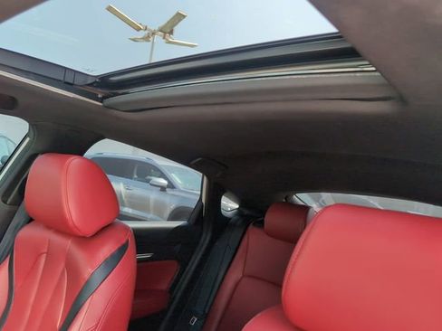 Used 2023 Acura Integra A-Spec image 18