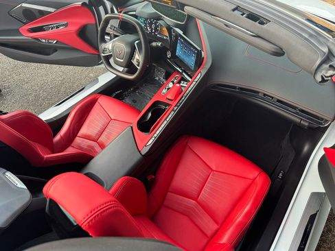 Used 2024 Chevrolet Corvette Stingray Preferred Conv w/ Z51 Performance Package image 29