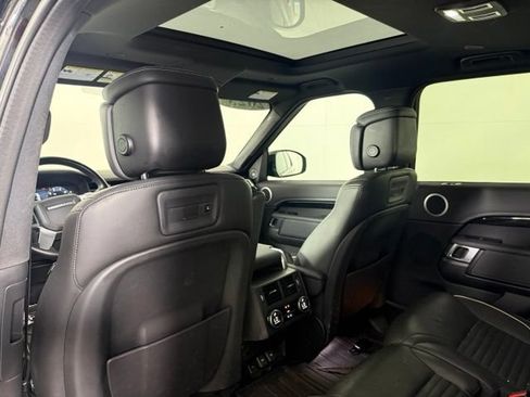 Used 2023 Land Rover Discovery HSE R-Dynamic AWD/4WD image 20