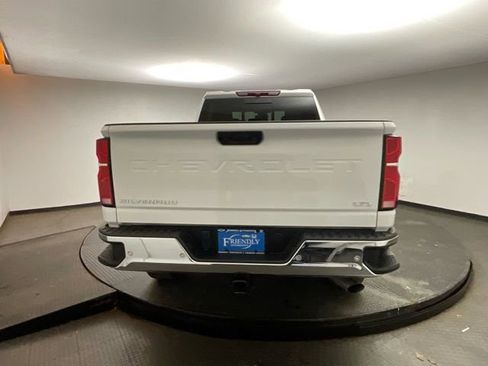 Certified 2026 Chevrolet Silverado 2500 LTZ w/ LTZ Convenience Package image 7