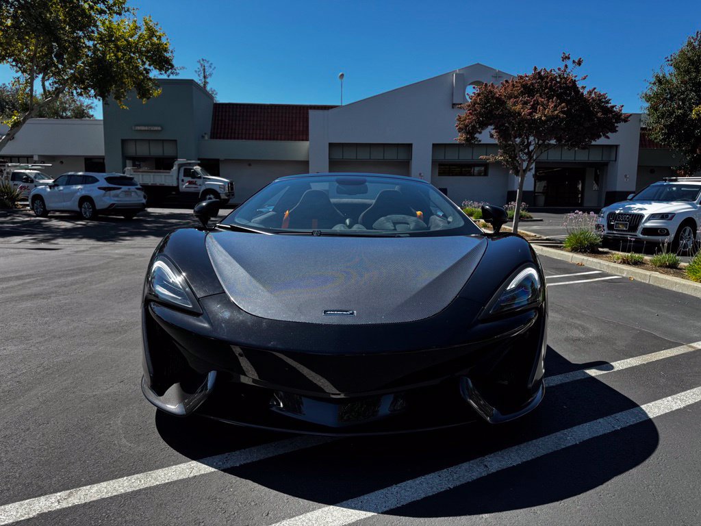 Used 2019 McLaren 570S Spider RWD image 23