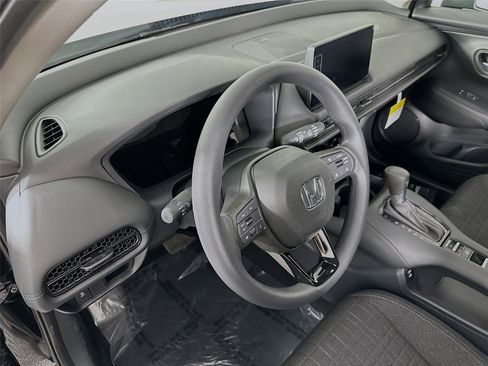 New 2026 Honda HR-V LX image 22