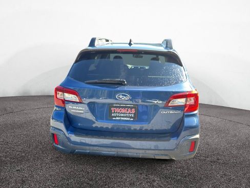 Used 2019 Subaru Outback 2.5i Limited AWD/4WD image 4