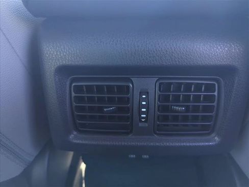 Used 2026 Toyota Camry SE FWD image 30