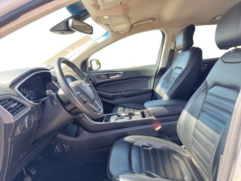 Used 2019 Ford Edge SEL w/ Equipment Group 201A FWD image 10