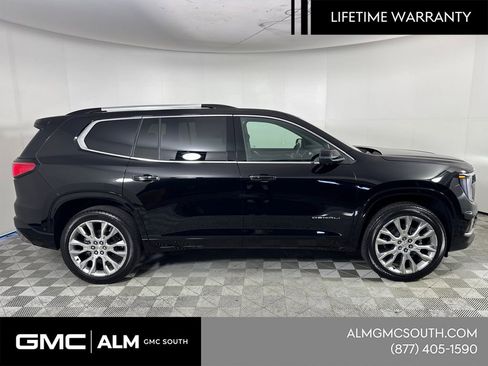New 2026 GMC Acadia Denali w/ Super Cruise Package image 5