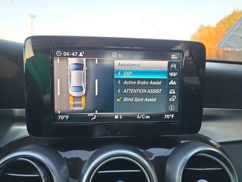 Used 2019 Mercedes-Benz C 300 Sedan image 29