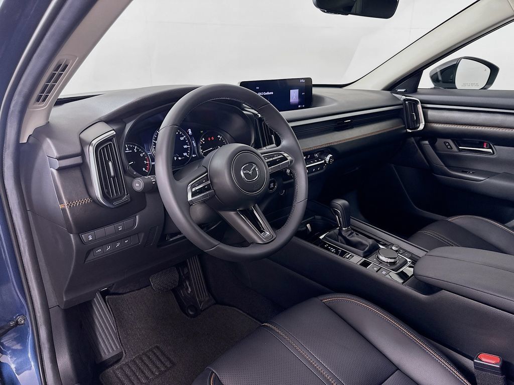 Used 2025 MAZDA CX-50 AWD 2.5 S w/ Premium Plus Pkg image 9
