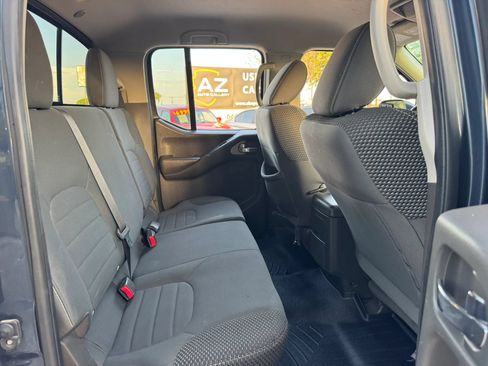 Used 2018 Nissan Frontier PRO-4X AWD/4WD image 29