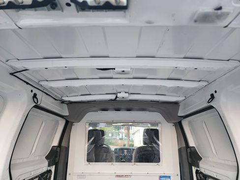 Used 2020 Nissan NV200 S image 14