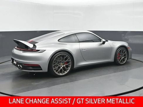 Used 2022 Porsche 911 Carrera 4S AWD/4WD image 3