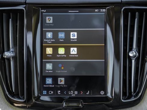 Certified 2022 Volvo XC60 B6 Inscription w/ Advanced Package image 21