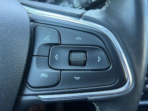 Used 2022 Buick Encore GX Select w/ Experience Buick Package FWD image 36