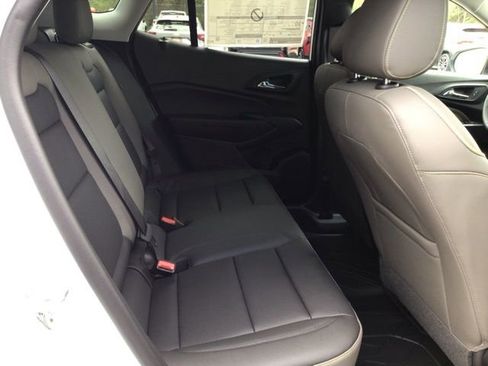 New 2026 Chevrolet Trax ACTIV w/ Sunroof Package image 19