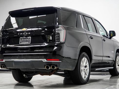 Used 2025 Chevrolet Tahoe Premier AWD/4WD image 13