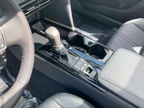 Used 2026 Toyota Camry XSE FWD image 22