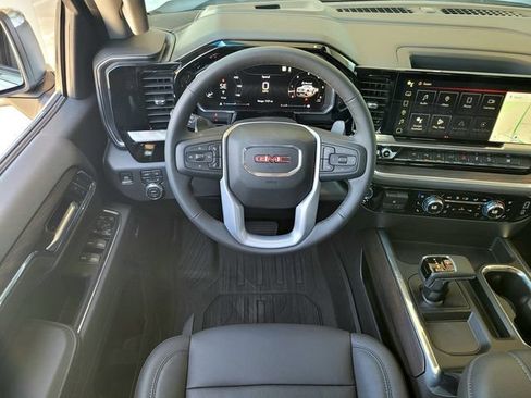New 2026 GMC Sierra 1500 SLT w/ SLT Premium Plus Package AWD/4WD image 12