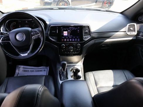 Used 2019 Jeep Grand Cherokee Limited AWD/4WD image 19
