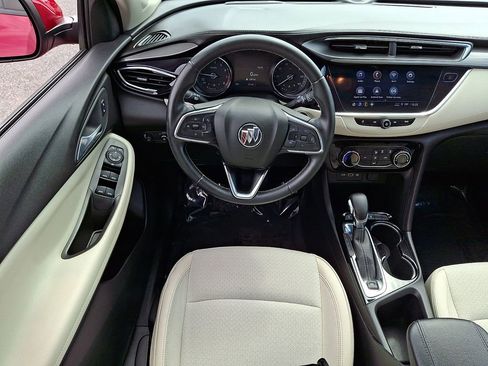 Certified 2021 Buick Encore GX Preferred FWD image 11