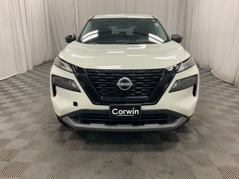 Used 2023 Nissan Rogue S image 12