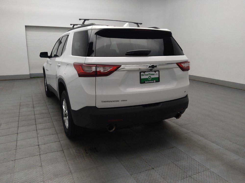 Used 2020 Chevrolet Traverse LT w/ Driver Confidence II Package AWD/4WD image 5