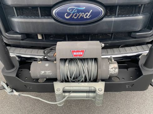 Used 2014 Ford F550 4x4 Regular Cab Super Duty image 35