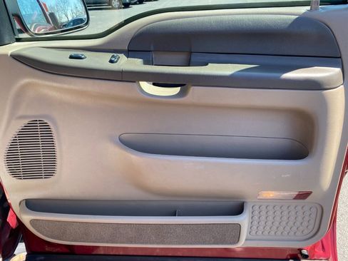 Used 2002 Ford Excursion XLT RWD image 33