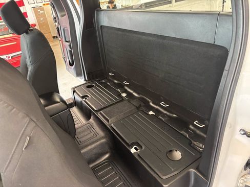 Used 2019 Ford Ranger XL w/ Equipment Group 101A Mid RWD image 24