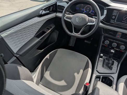 Certified 2023 Volkswagen Taos S FWD image 9