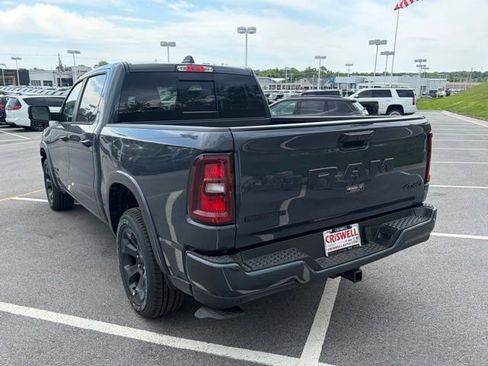 New 2026 RAM 1500 4x4 Crew Cab image 5