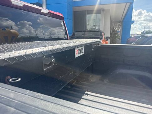 Used 2019 Chevrolet Silverado 1500 LT Trail Boss AWD/4WD image 13