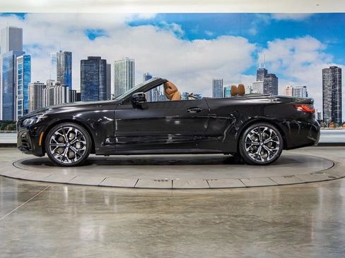 Used 2025 BMW 430i xDrive Convertible w/ M Sport Package image 8