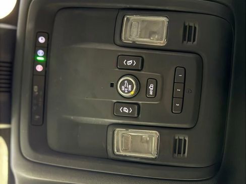 Used 2023 Chevrolet Tahoe LT w/ Luxury Package image 24