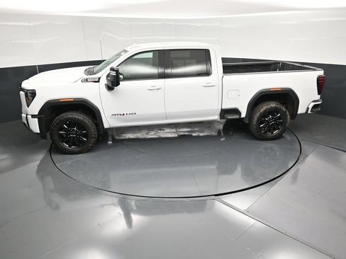 Used 2025 GMC Sierra 2500 AT4 AWD/4WD image 51