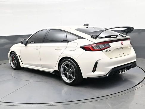 Used 2025 Honda Civic Type R image 6