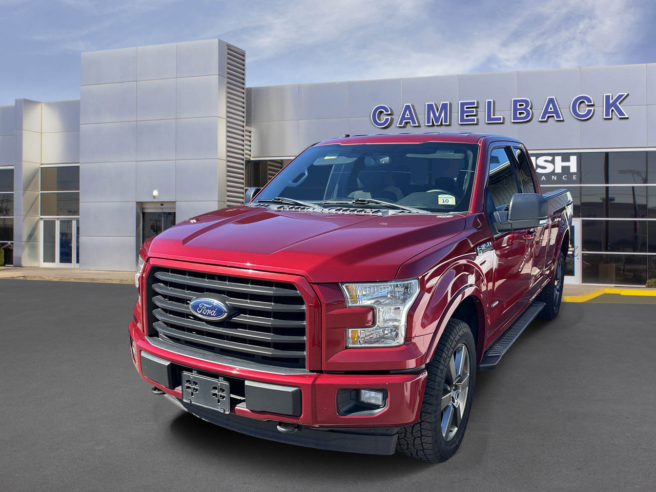 Used 2017 Ford F150 XLT w/ Equipment Group 302A Luxury AWD/4WD image 2