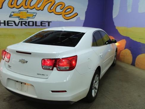 Used 2014 Chevrolet Malibu LT w/ Power Convenience Package FWD image 8