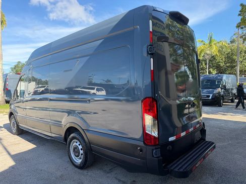 Used 2020 Ford Transit 250 148 High Roof Extended RWD image 3