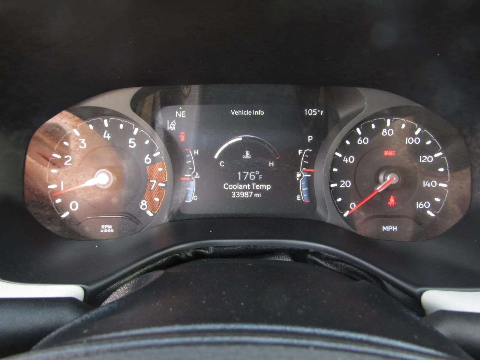 Used 2025 Jeep Compass Limited AWD/4WD image 25