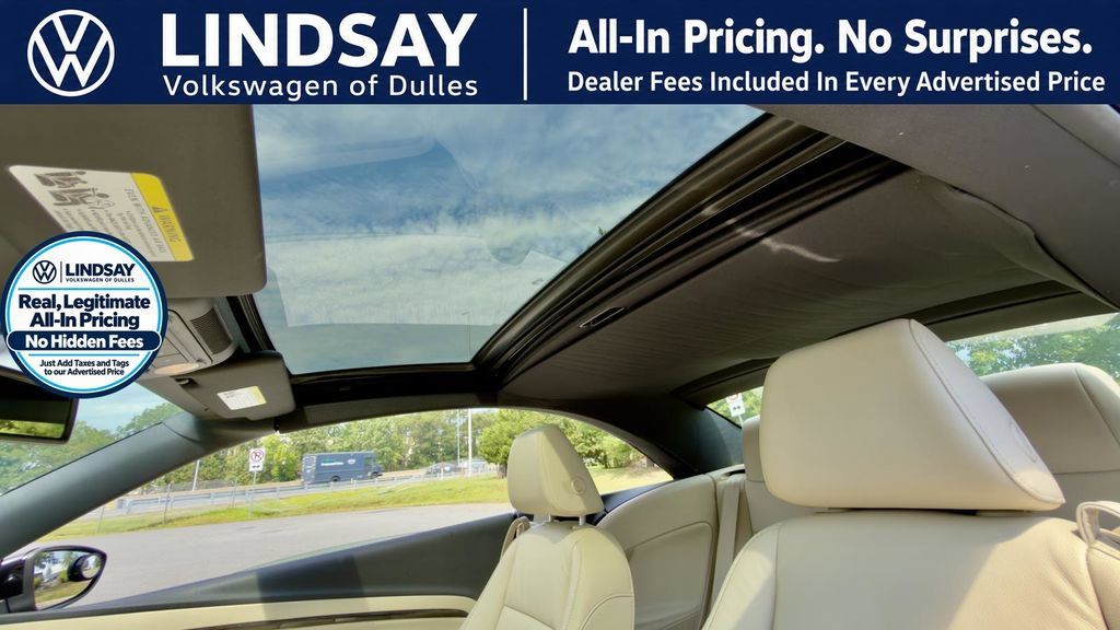 Used 2014 Volkswagen Eos Executive FWD image 22