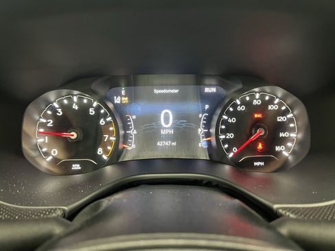 Used 2024 Jeep Compass Trailhawk image 22