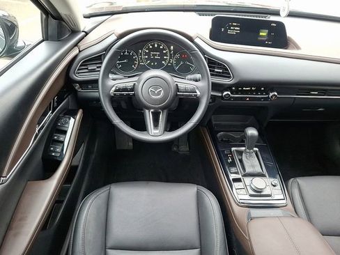 Used 2025 MAZDA CX-30 AWD 2.5 S w/ Premium Package image 12