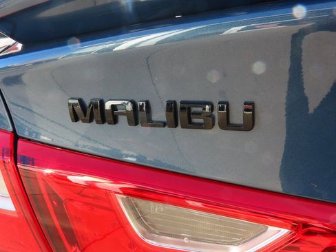 Used 2024 Chevrolet Malibu RS image 18