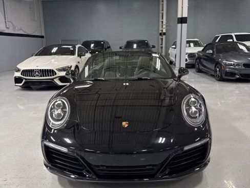 Used 2017 Porsche 911 Carrera S image 4