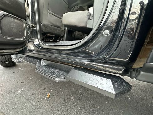 Used 2016 Chevrolet Silverado 2500 LT w/ Midnight Edition image 14