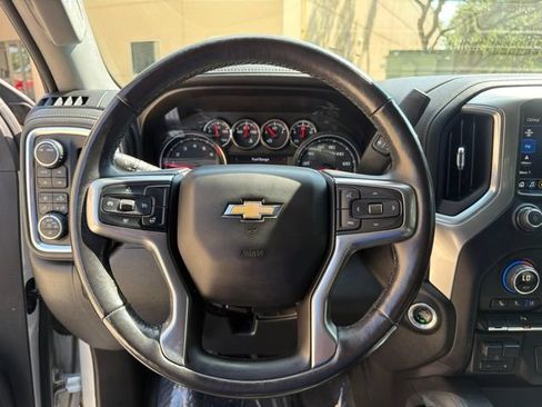 Used 2020 Chevrolet Silverado 2500 LTZ w/ LTZ Texas Edition AWD/4WD image 8