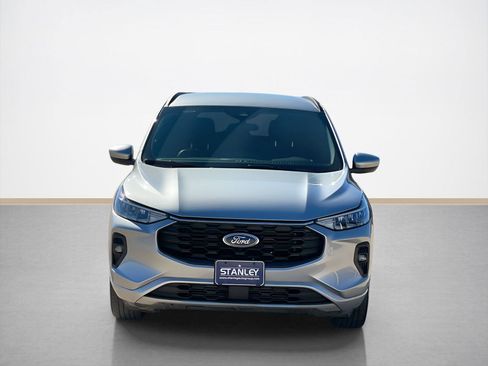 Used 2023 Ford Escape ST-Line Select w/ Tech Pack #2 image 2